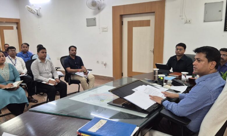 Bihar News: All departments should work seriously to conduct fair, peaceful and transparent elections: District Election Officer