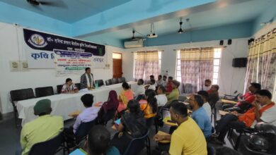 Bihar News- A training program on mushroom production and value addition was organized under the Arya project at Krishi Vigyan Kendra Hariharpur Vaishali.