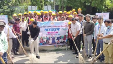 BiharNews “एक दिन, एक घण्टा, एक साथ” – पूरे जिले में चला स्वच्छता अभियान