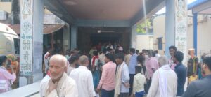 BiharNews नरकटियागंज अस्पताल परिसर में हंगामा, महिला की मौत और फिर जिन्दा होने की खबर से मचा बवाल