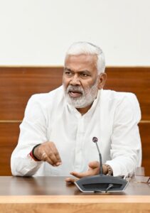 Prayagraj News Hon'ble Minister in-charge reviewed development works and law and order with the core committee members.