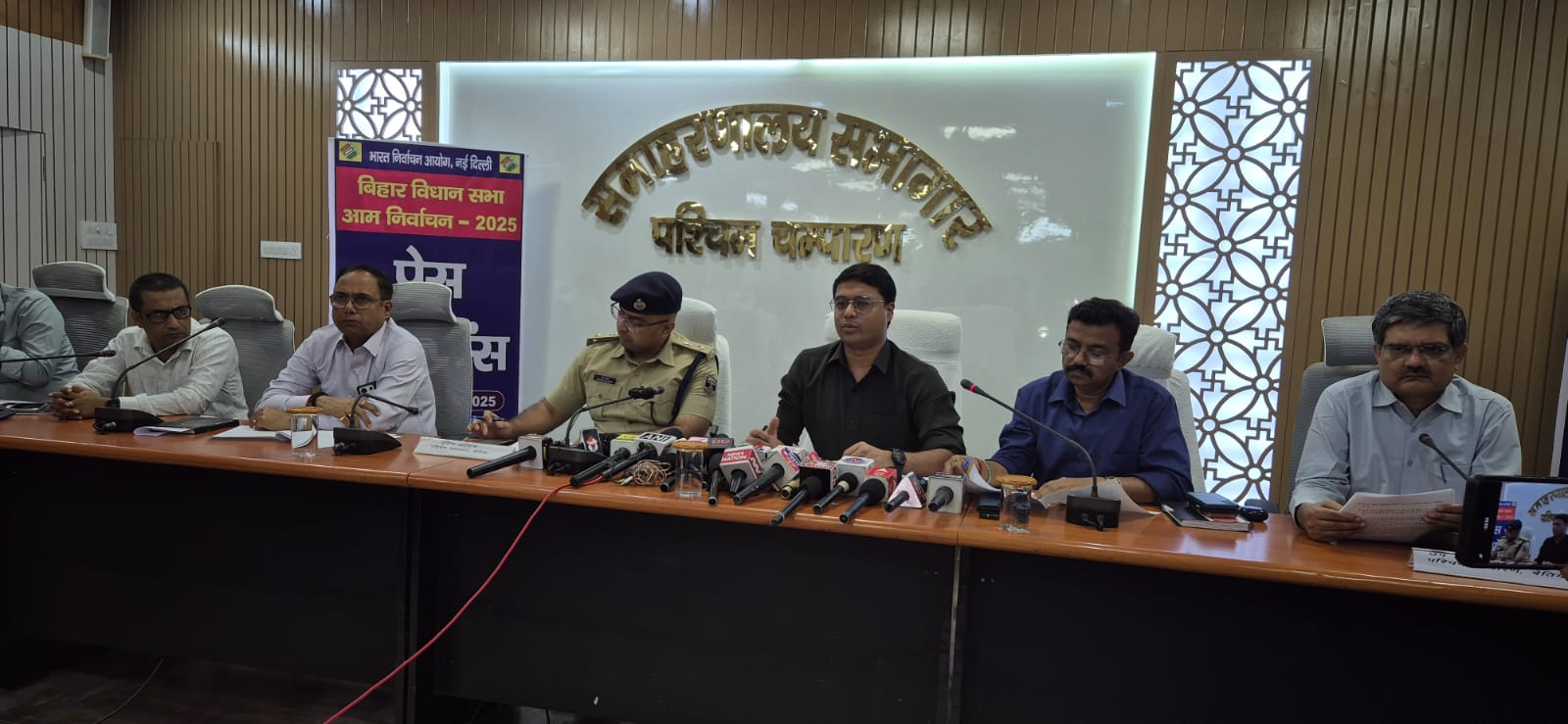 BiharNews Elections will be held in West Champaran on November 11 in the second phase of the 2025 Bihar Assembly elections.