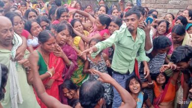 Bihar News- A 20-year-old youth injured in a road accident died during treatment at PMCH Patna.