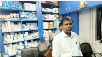 Prayagraj News: General public, do not buy or sell any type of cough syrup without a doctor's prescription and without a bill.