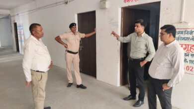 BiharNews निर्वाची पदाधिकारी ने की वाल्मीकिनगर विधानसभा क्षेत्र की तैयारियों की समीक्षा