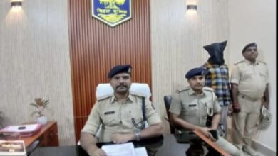 Bihar News: Youth arrested with country-made pistol and live cartridges