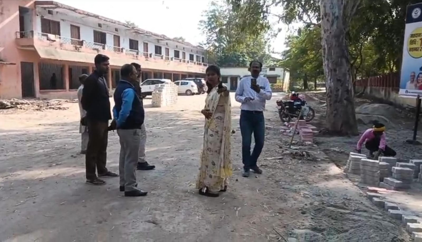 BiharNews Quality is paramount in the construction of the connecting road from the Nagar Bhawan complex to the Martyr's Memorial: Garima