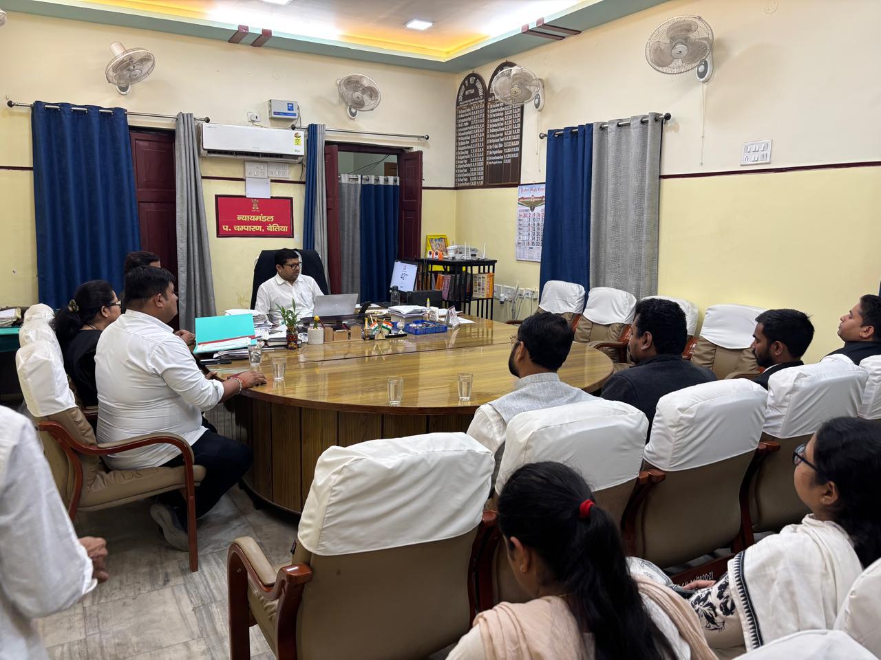 Bihar News: Continuous meetings of judicial officers are going on for the success of Lok Adalat.