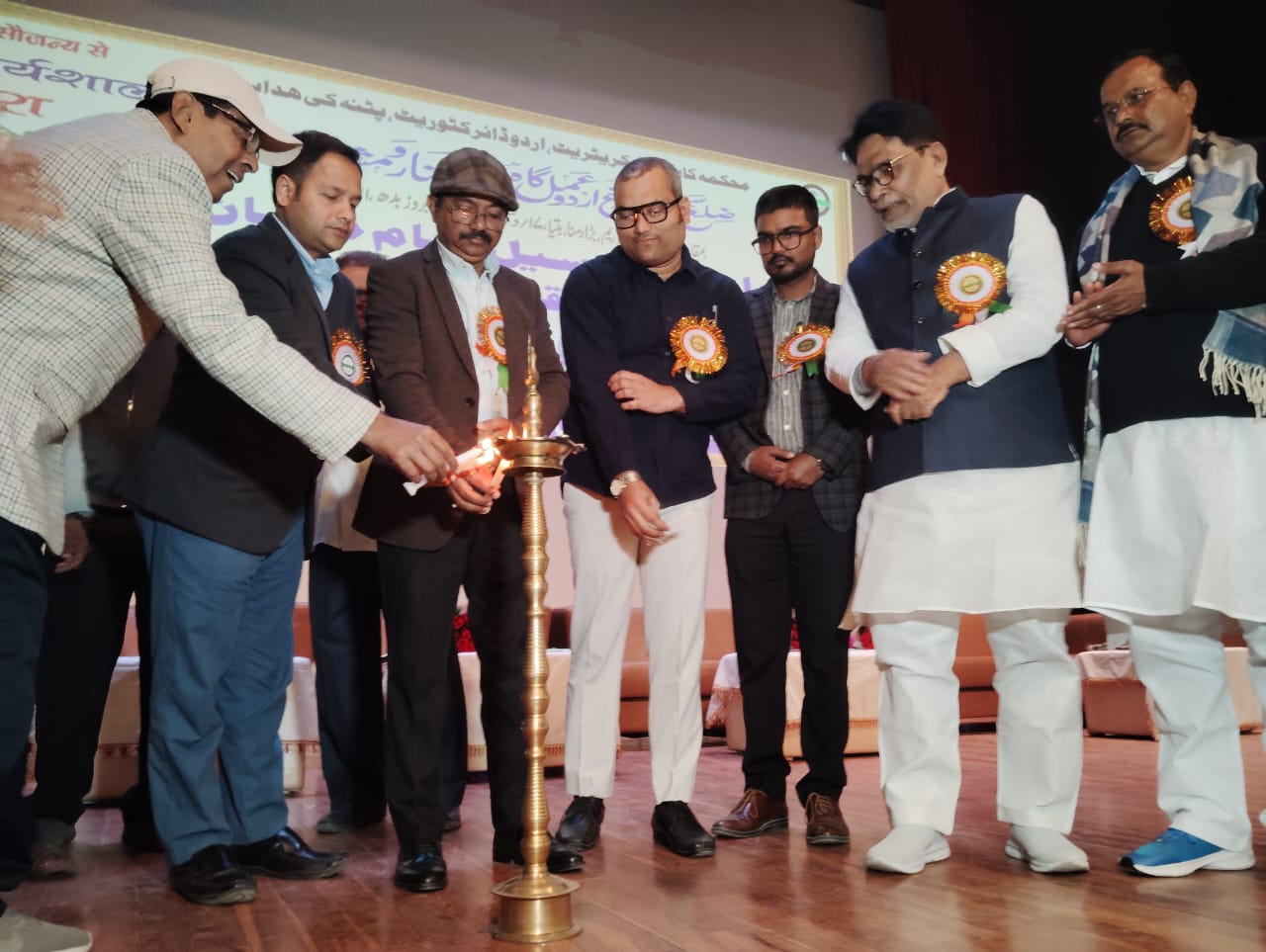 BiharNews: Bettiah immersed in the colors of Urdu promotion: A grand event featuring workshops, seminars, and a poetry recital was organized.
