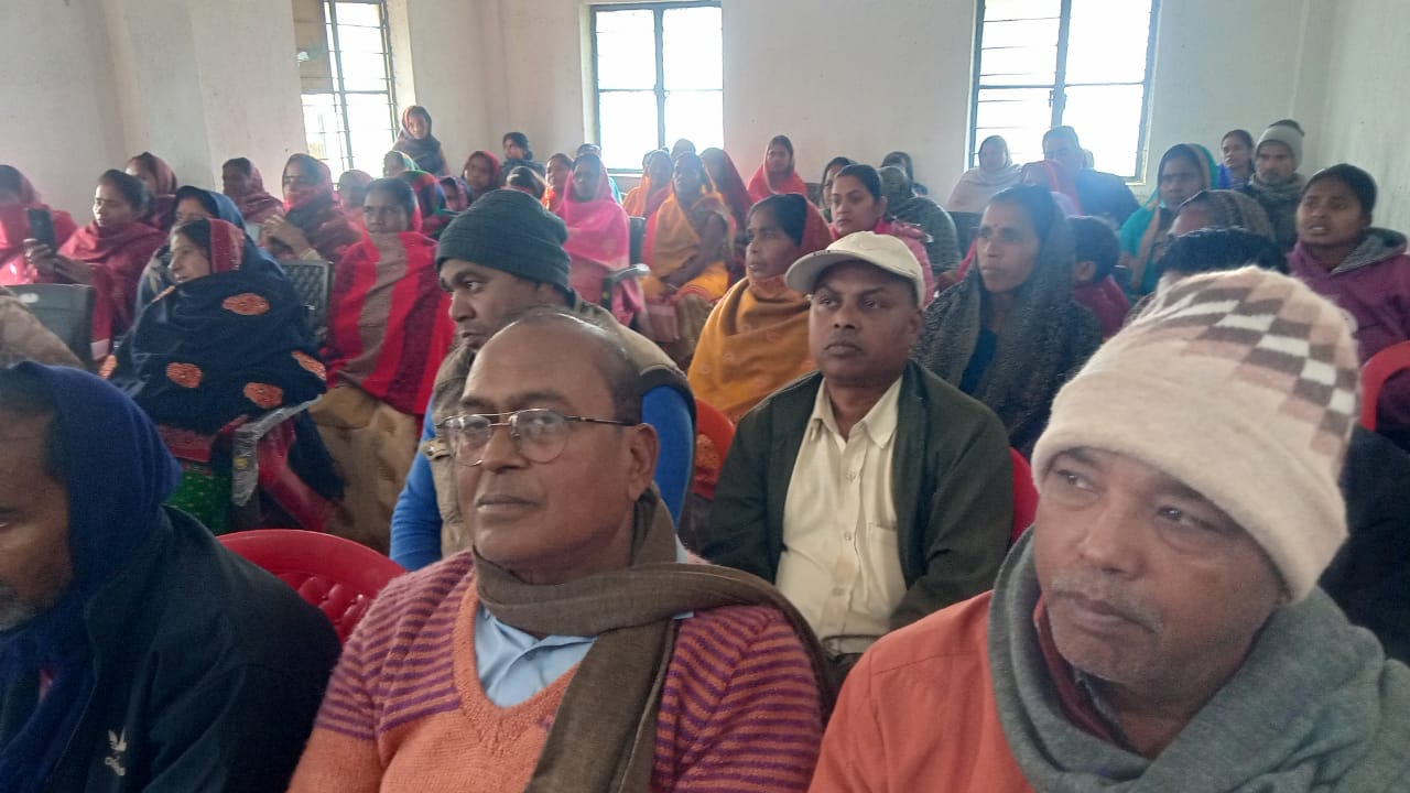 Bihar News-कृषि प्रौद्योगिकी प्रबंध अभिकरण आत्मा वैशाली द्वारा कृषि कार्यालय किसान भवन बसरा के परिसर में जय जवान, जय किसान ,जय विज्ञान एवं जय अनुसंधान