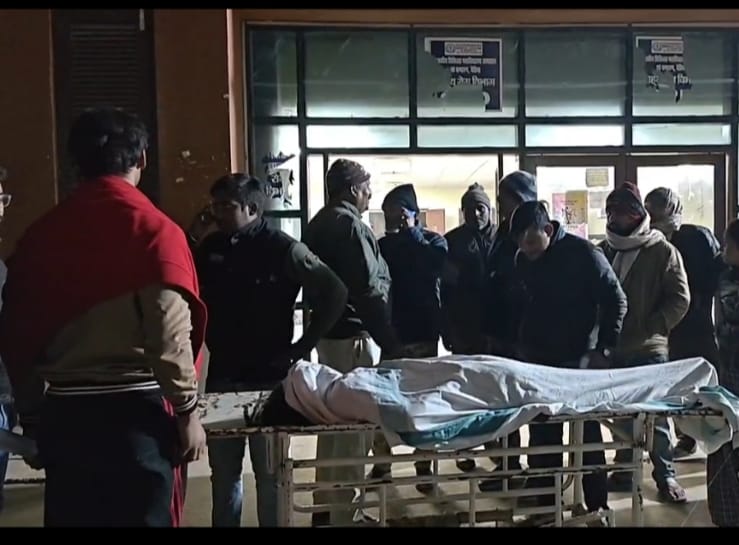 Bihar News: Massive fire in Bettiah: An 80-year-old woman died after being burned alive in a fire that broke out in a three-story building.