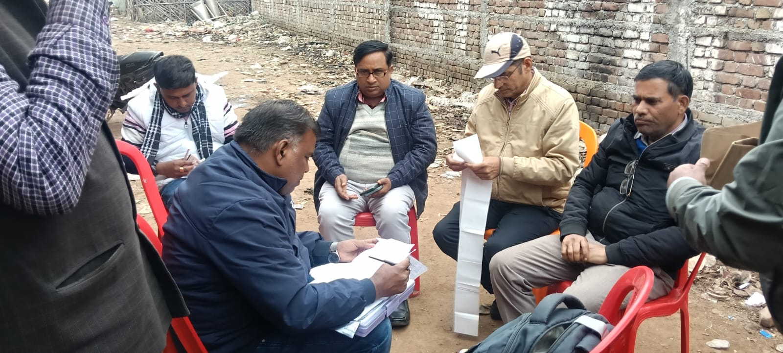 In Pinahat, suspected adulterated milk powder was recovered, and 10 sacks were seized from a truck.