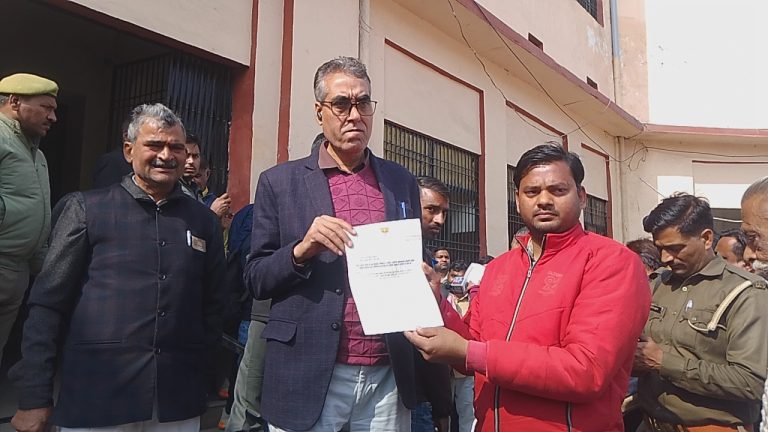 आगरा धार्मिक स्थल विवाद