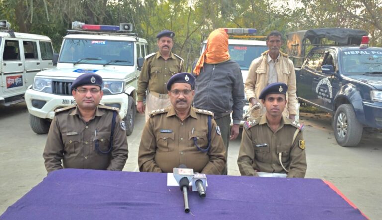 बेतिया में 54.290 किलो गांजा के साथ तस्कर गिरफ्तार, भारत-नेपाल सीमा से हो रही थी तस्करी