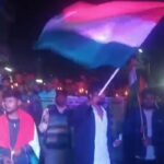 वैशाली: बिदुपुर रेलवे स्टेशन बाजार में पुलवामा शहीदों की याद में कैंडल मार्च, लोगों ने दी श्रद्धांजलि