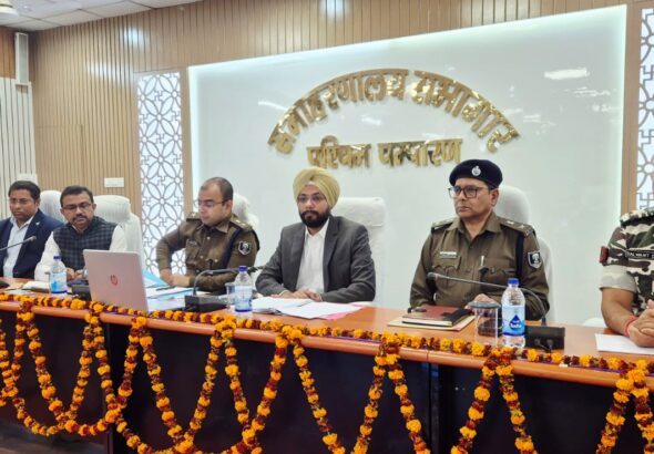 मैनाटांड़ में कौओं की मौत पर प्रशासन अलर्ट, संयुक्त टीम कर रही लगातार निरीक्षण