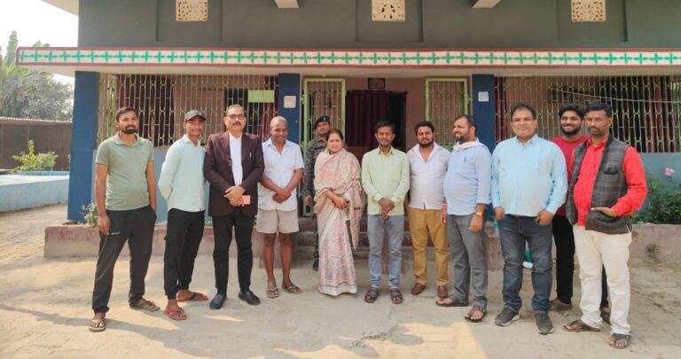 वैशाली में पूर्व विधायक प्रतिमा कुमारी का प्रखंड भ्रमण, कार्यकर्ताओं संग जनसमस्याएं सुनीं, शोक संतप्त परिवार से मिलीं