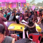 नरकटियागंज रोजगार मेले में उमड़ा युवा उत्साह, 2215 युवाओं ने कराया पंजीकरण