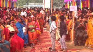 नरकटियागंज रोजगार मेले में उमड़ा युवा उत्साह, 2215 युवाओं ने कराया पंजीकरण