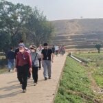 नंदनगढ़ स्तूप और अशोक स्तंभ पर जापानी बौद्ध भिक्षुओं ने दी श्रद्धांजलि, किया ध्यान और मंत्रोच्चार