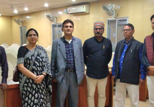 बीआरए बिहार विश्वविद्यालय टीम ने बीएमडी कॉलेज दयालपुर का किया निरीक्षण, स्नातकोत्तर पाठ्यक्रम शुरू करने की तैयारी