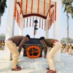 बिहार पुलिस सप्ताह 2026: बेतिया पुलिस ने शहीद पुलिसकर्मियों को दी श्रद्धांजलि, परिजनों से किया संवाद