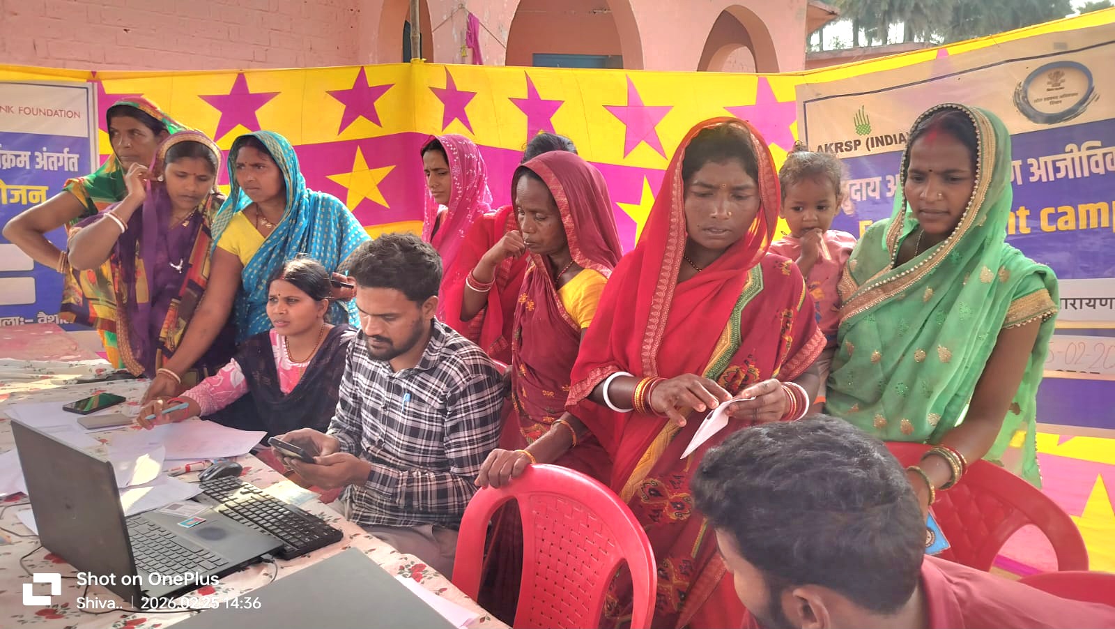 राजापाकर प्रखंड की पंचायतों में आगा खान ग्राम समर्थन कार्यक्रम के कैंप, 800 लोगों को सरकारी योजनाओं का लाभ