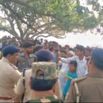 सिरिसिया गांव में आम के पेड़ से लटका मिला नाबालिग प्रेमी युगल का शव