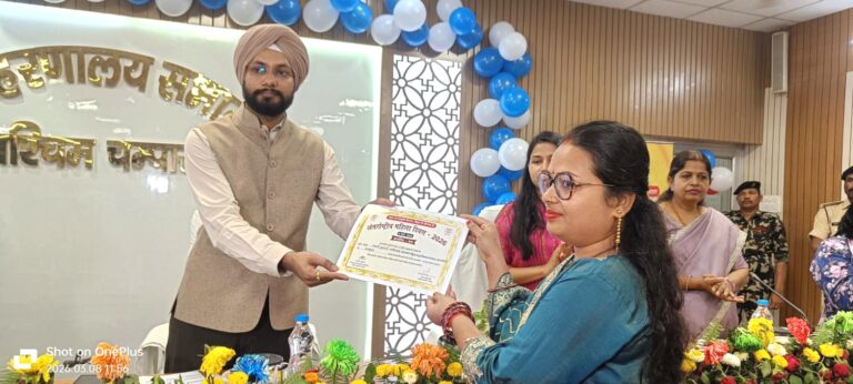 बालिका साइकिल रैली बेतिया में अंतर्राष्ट्रीय महिला दिवस 2026 पर