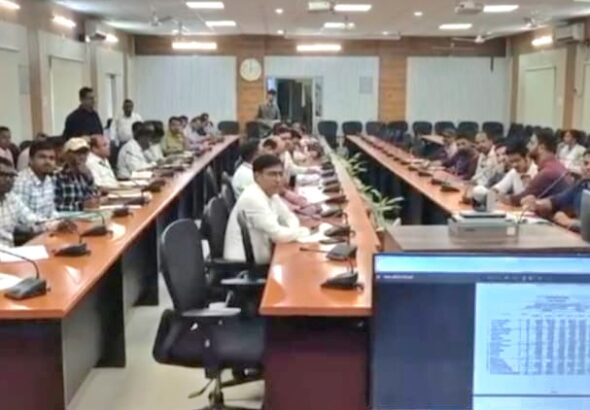 बेतिया में सरकारी चापाकल मरम्मति अभियान