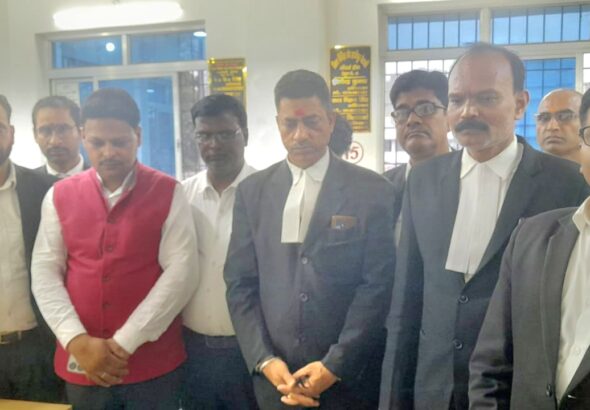 पटना हाईकोर्ट अधिवक्ता सड़क दुर्घटना