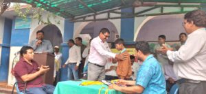 बिहार दिवस पर राजापाकर में स्कूल ओलंपिक प्रतियोगिता