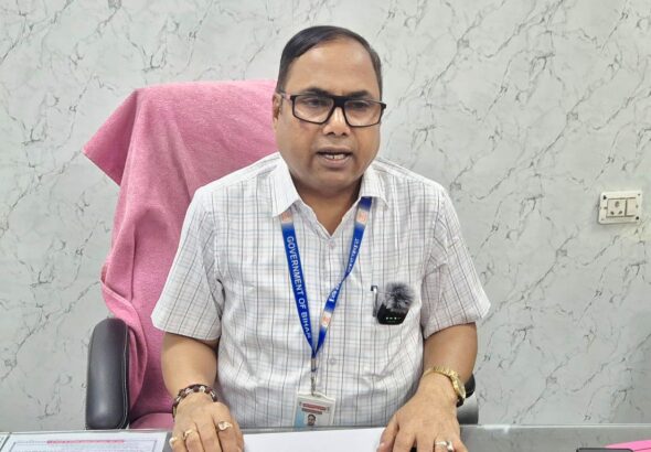 पश्चिमी चंपारण में LPG छापेमारी के दौरान जब्त गैस सिलेंडर