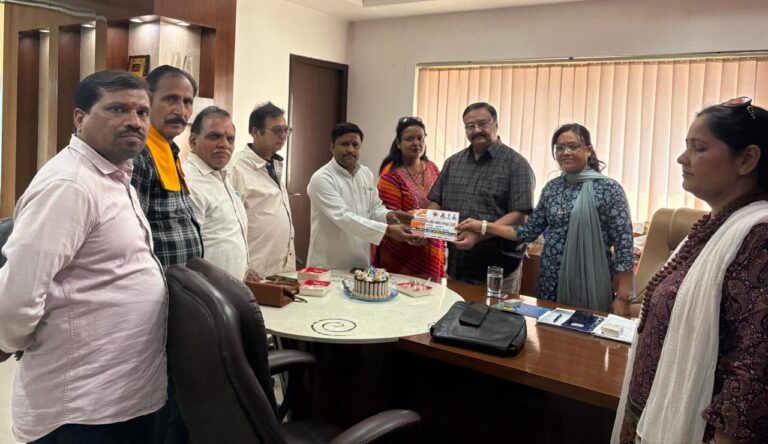 Etawah News: State Working Committee meeting of All India Industry Trade Board on 12th April