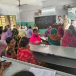 Bihar News :प्राथमिक एवं मध्य विद्यालयों में शिक्षक-अभिभावक गोष्ठी, ‘खेलो और सीखो’ पर हुई चर्चा