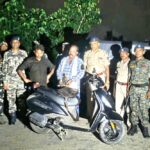 भारत-नेपाल सीमा पर SSB और पुलिस की संयुक्त कार्रवाई, 7.705 किलो की पीली धातु की बुद्ध प्रतिमा बरामद