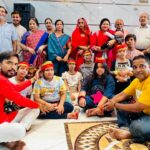 Agra News : आगरा के श्री दाऊजी महाराज खाटू श्याम मंदिर में सामूहिक कन्या लंगूरा पूजन, महिलाओं ने गाए भक्ति गीत