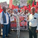 Bihar News : हाजीपुर में एसआईआर के खिलाफ संयुक्त किसान मोर्चा का प्रतिरोध मार्च, मुख्य चुनाव आयुक्त के इस्तीफे की मांग