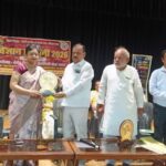 Agra News :आगरा में विज्ञान प्रदर्शनी और चल नक्षत्रशाला से छात्राओं ने जाना ब्रह्मांड का रहस्य